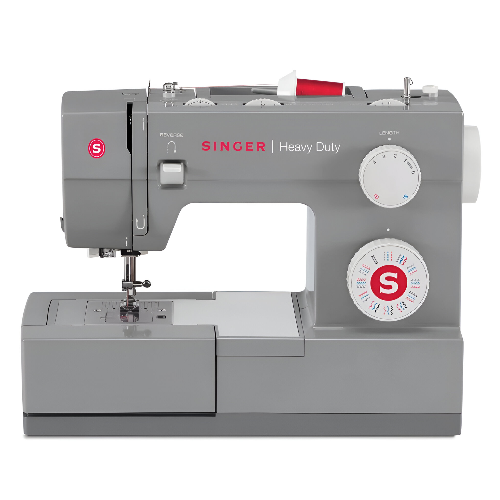 La Máquina Semi Industrial Singer 4432 ofrece potencia y precisión en cada costura. Con un motor rápido y 32 tipos de puntadas, es ideal para trabajos de costura de alto rendimiento.