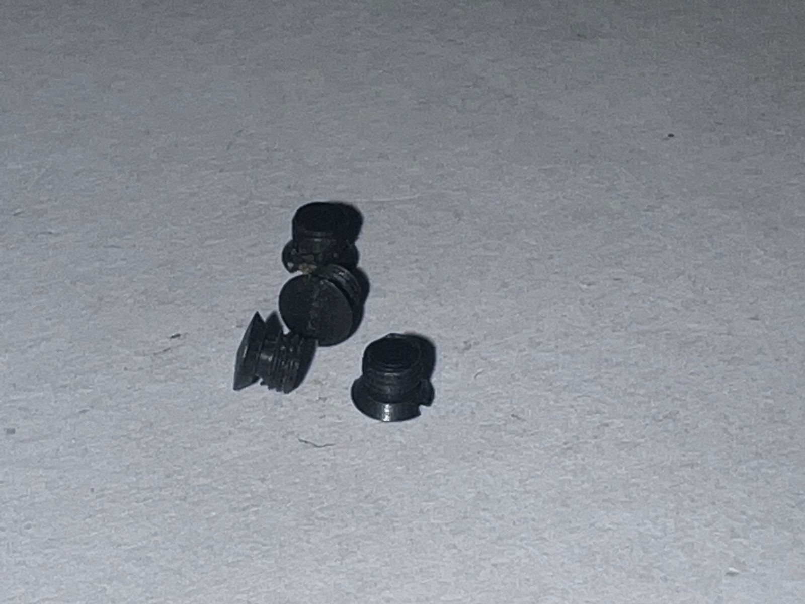 91-000512-15 TORNILLO DE PFAFF - Imagen 2