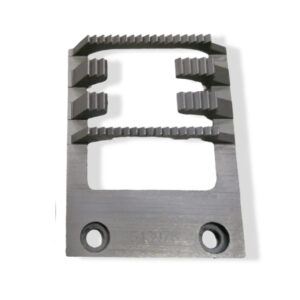 Diente 543978 de 12 mm para máquina Singer 20U, ideal para un arrastre firme y costuras uniformes.