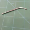 Looper superior Rimoldi 204021-0-10(B) para máquina de coser, diseñado para mejorar la precisión y durabilidad en el proceso de costura industrial.
