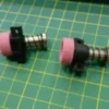 Set Piedra Afilar 2.5" RS-65 RCA-110, repuesto de alta precisión diseñado para afilar cuchillas y piezas metálicas con eficacia, mejorando el rendimiento de las máquinas industriales.