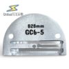 Planchuela B28 con orificio de 28 mm y 3 carriles para máquina plana GC6-5, ideal para trabajo pesado y materiales gruesos.