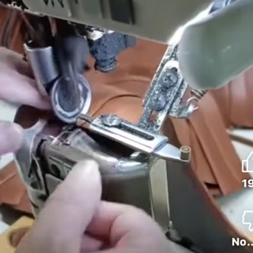 Guía de costura M65 para máquina de poste industrial, accesorio metálico ajustable para mantener márgenes precisos en costura de cuero o lona