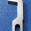 Cuchilla superior Ref. 790889 para fileteadora 320 Mileneo y Singer 14J334 en acero resistente”