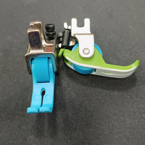 Prensatela con rodachín industrial P351-R para máquina plana, ideal para coser cuero, vinilo, lona y materiales difíciles.