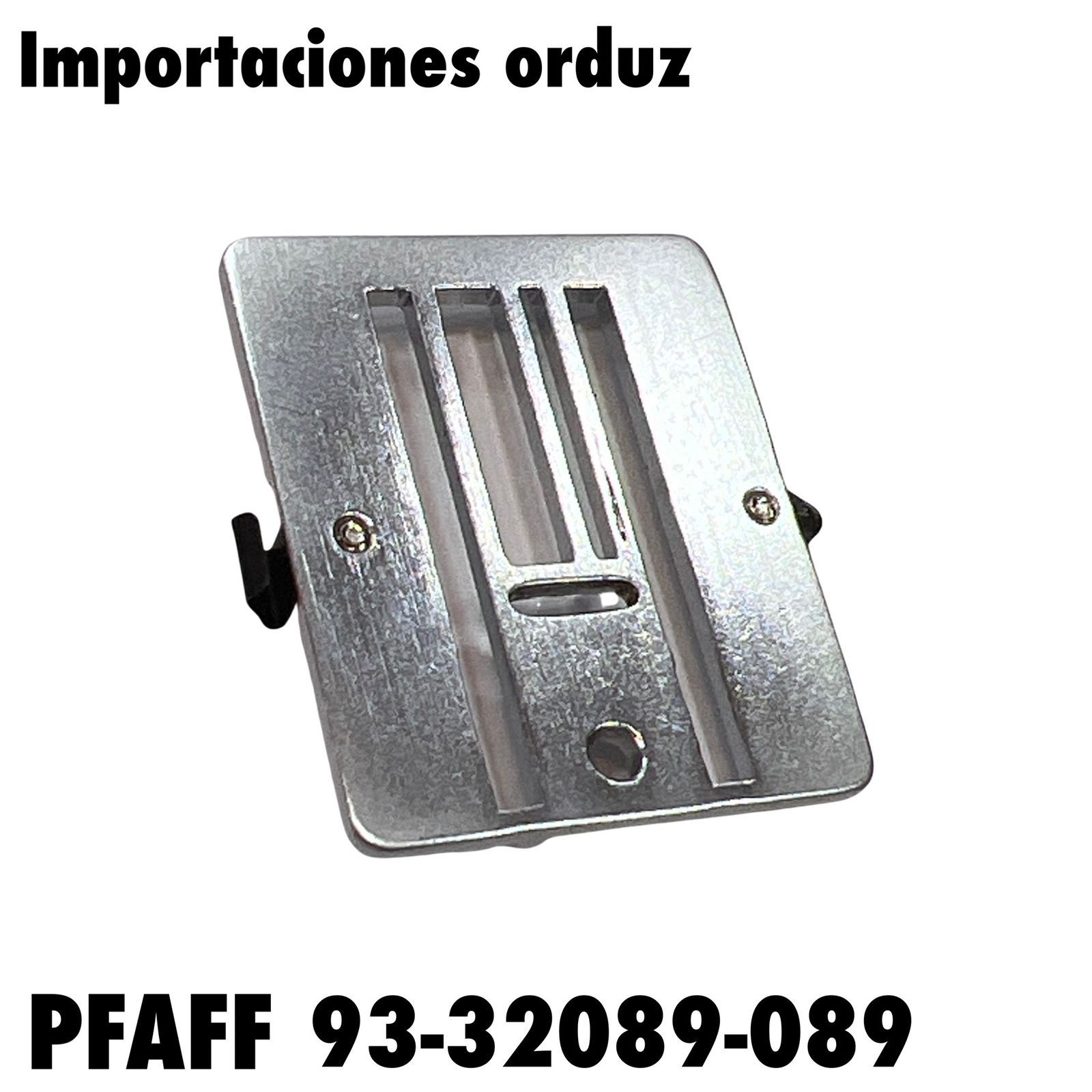 Close-up of the zigzag presser foot for the PFAFF 939 sewing machine (Part No. 32089), featuring feed grooves and a needle opening.